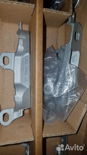 Оригинальные рейлинги (дуги) на крышу RR Evoque