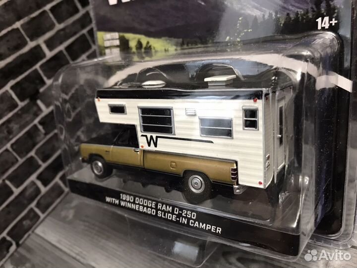 Greenlight 1/64 Dodge Ram D-250 Camper 1990