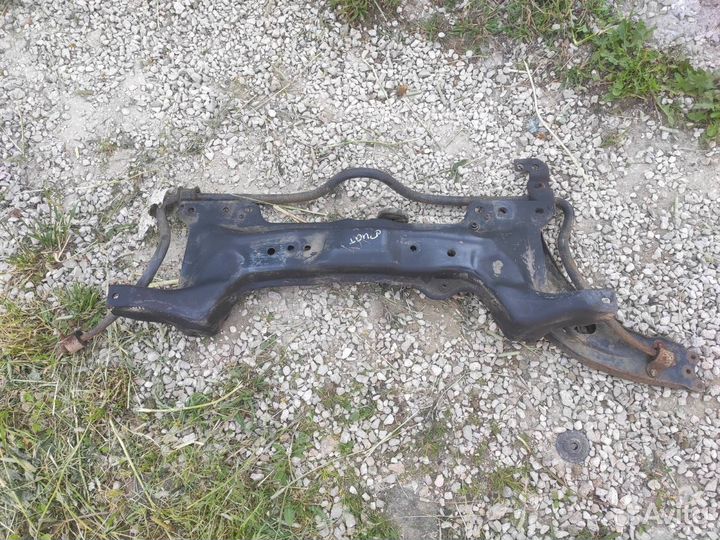 Подрамник передний Fiat Albea