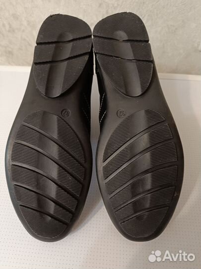 Ботинки женские 37 размер