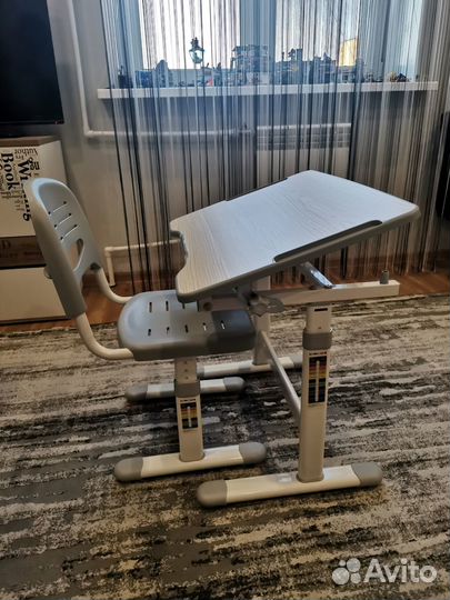 Растущая парта Fundesk