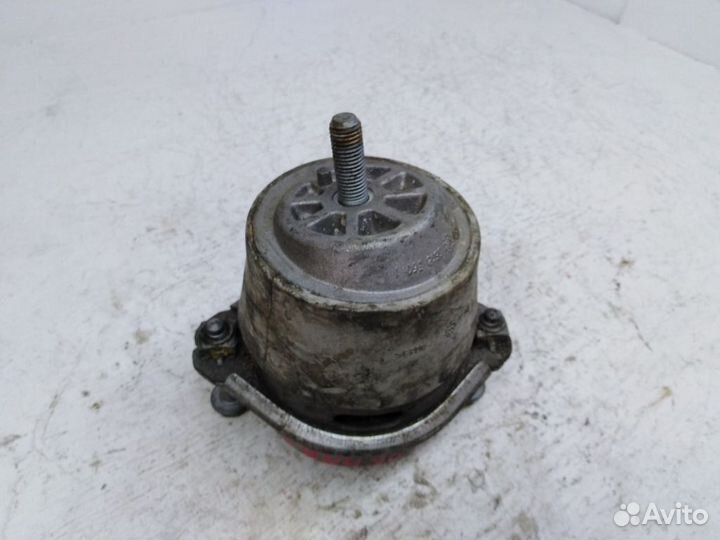 Подушка двигателя 94837504901