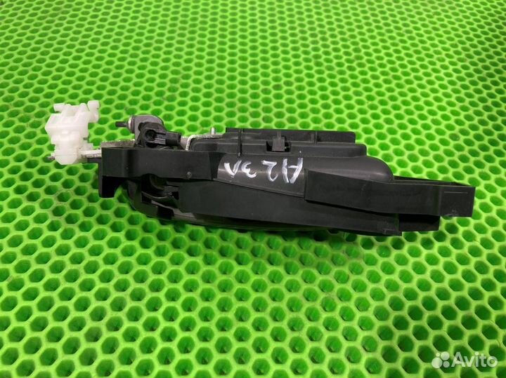 Ручка двери внутренняя задняя левая Acura Mdx YD2