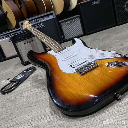 Электрогитара Fender стиль с комбиком