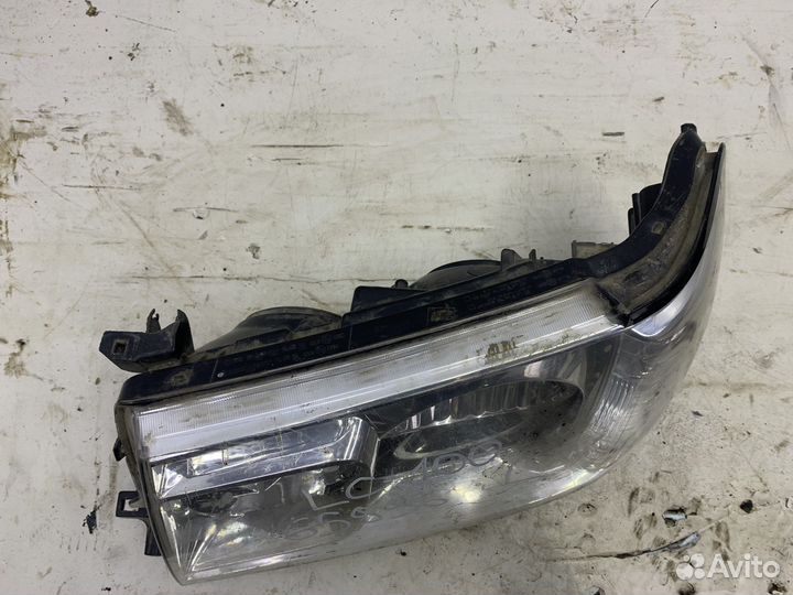 Фара левая Toyota Land Cruiser 100