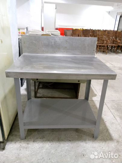 Стол металлический