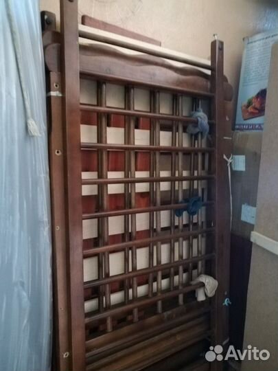 Кровать детская