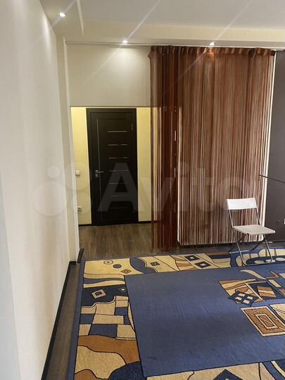 2-к. квартира, 71,2 м², 3/6 эт.