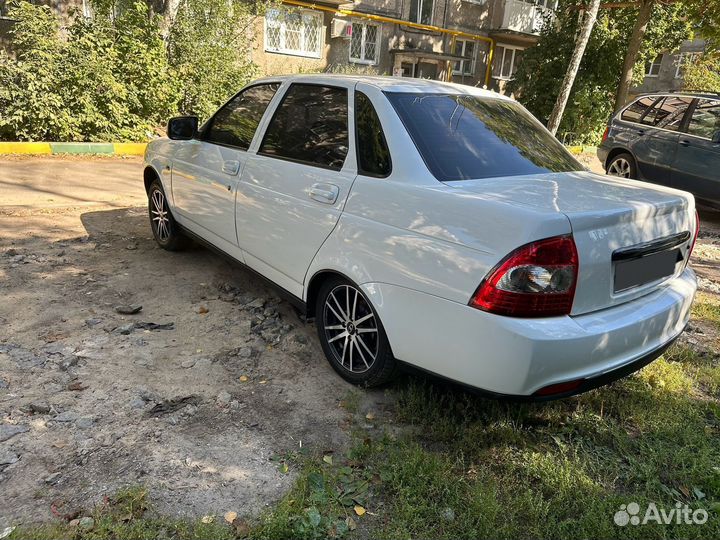 LADA Priora 1.6 МТ, 2013, 180 000 км