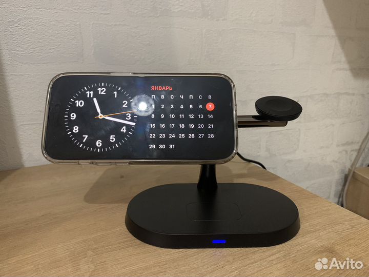 Беспроводная зарядка 3 в 1 для iPhone