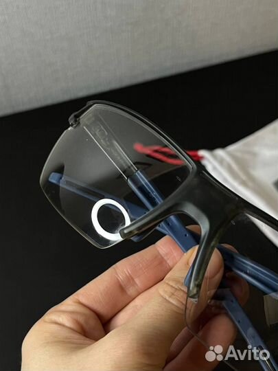 Очки фотохромные спортивные