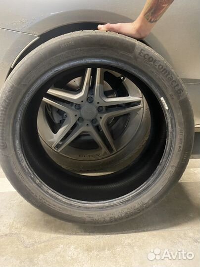 Continental EcoContact 6 225/45 R18 и 245/40 R18