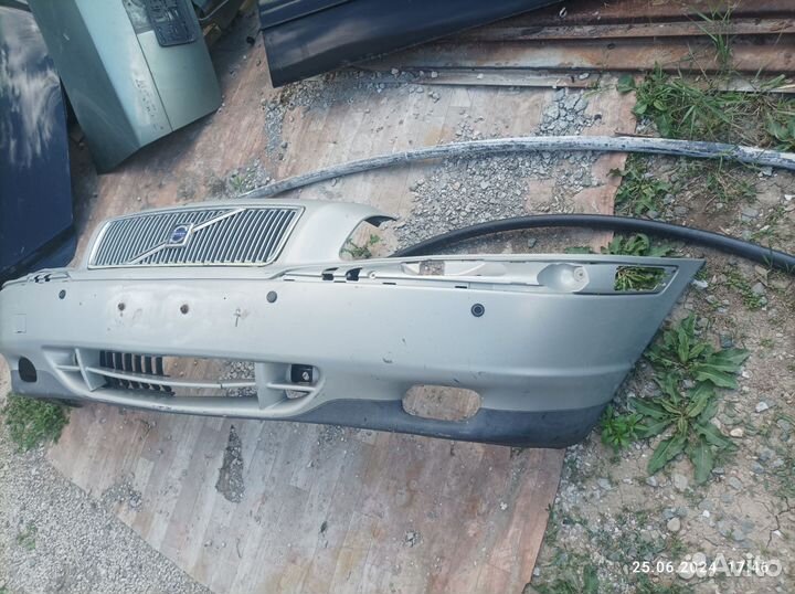 Бампер передний оригинал дорест. Volvo S80(99-04)