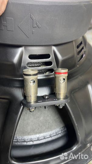 Сабвуфер Helix k12w