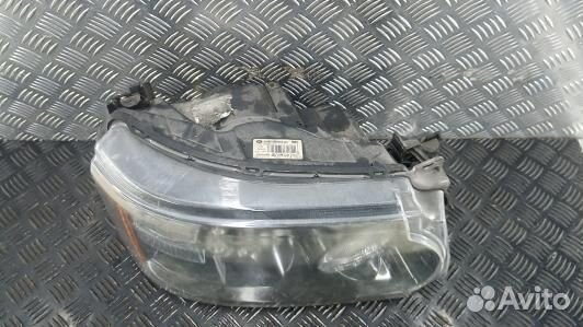 Фара правая land rover range rover sport (YNP23MU0