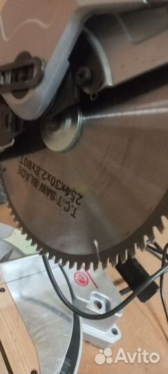 Торцовочная пила stanley