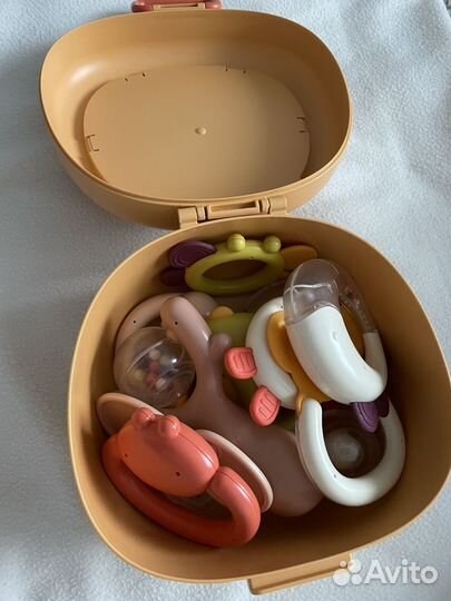 Игрушки погремушки