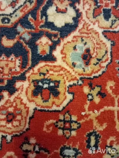 Ковер шерстяной