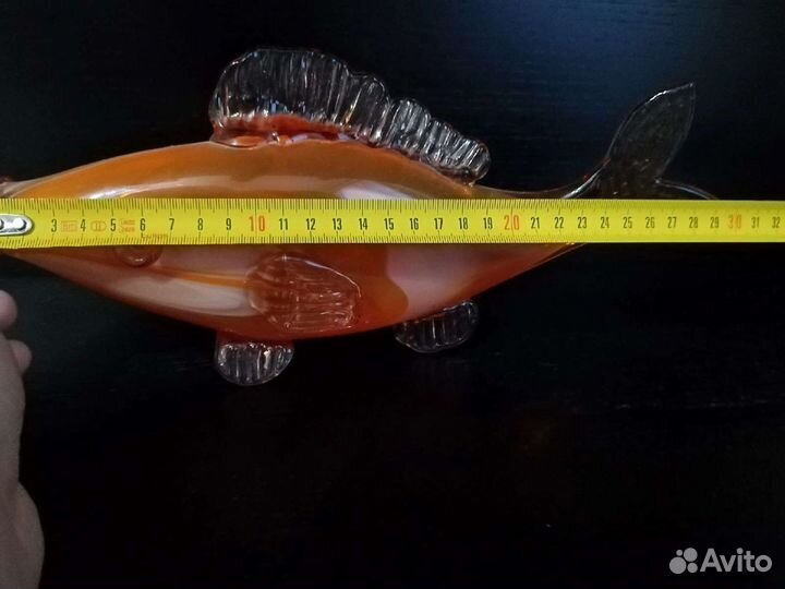 Рыба - статуэтка из цветного стекла