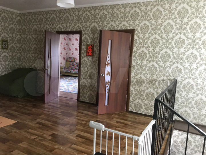 Коттедж 350 м² на участке 9,2 сот.