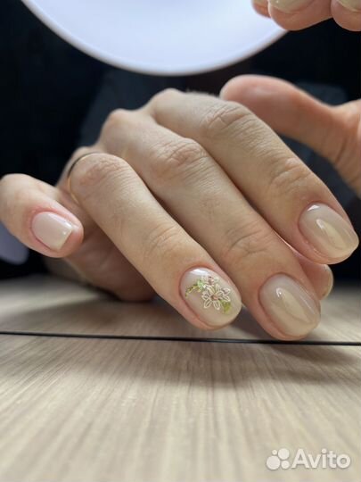 Мастер маникюра