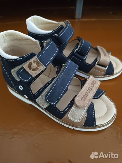 Сандалии Tapiboo 31 новые