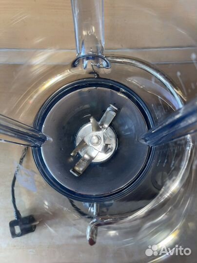 Блендер bork b806