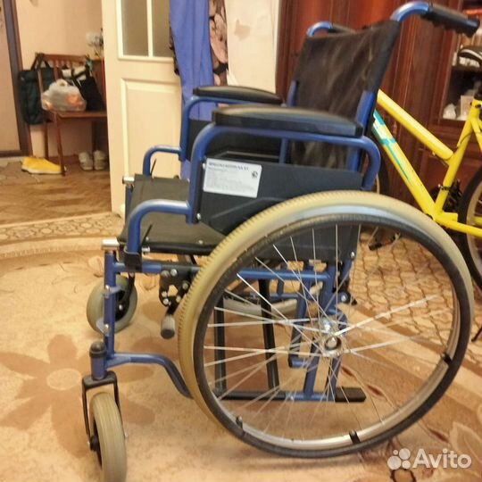 Инвалидная коляска