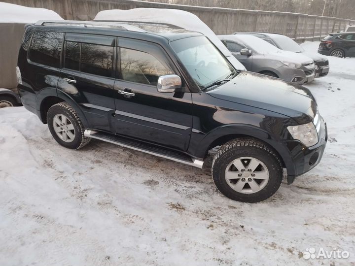 Mitsubishi Pajero 3.0 AT, 2008, 280 000 км