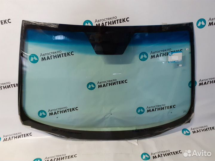 Стекло лобовое Mercedes Vito / Viano