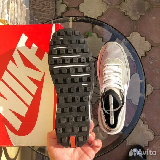 Nike Waffle One
