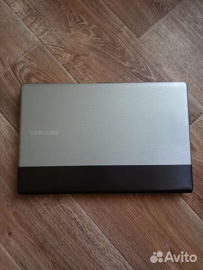 Ноутбук Samsung большой мощный быстрый