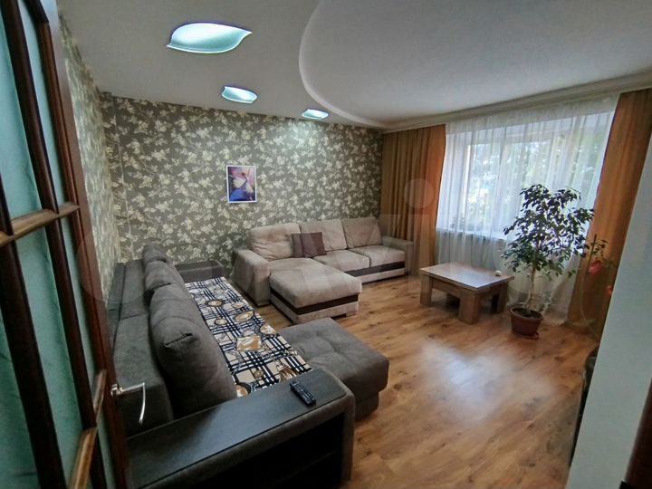 2-к. квартира, 53,7 м², 2/5 эт.