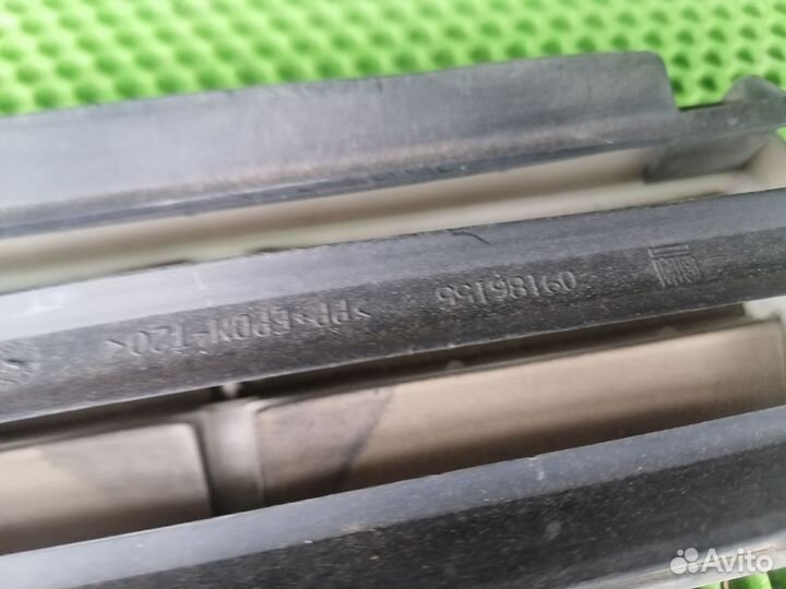 Решётка вентиляции Опель Вектра Ц