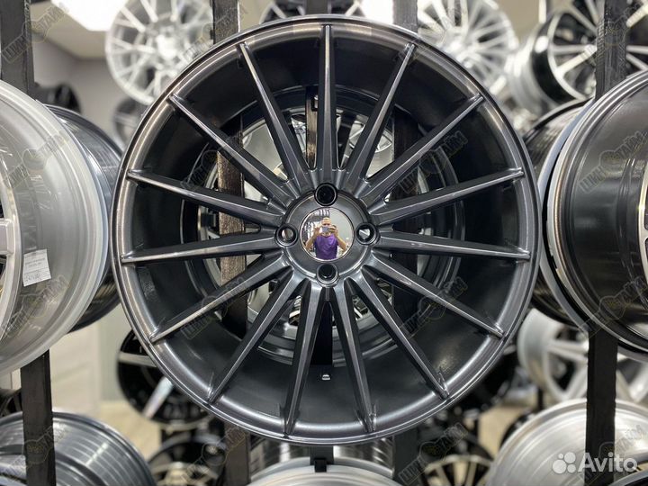 Диски Vossen VFS-2 R18 4x100