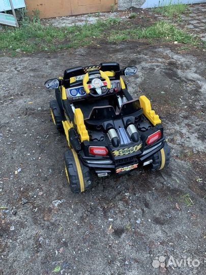 Детский электромобиль с пультом