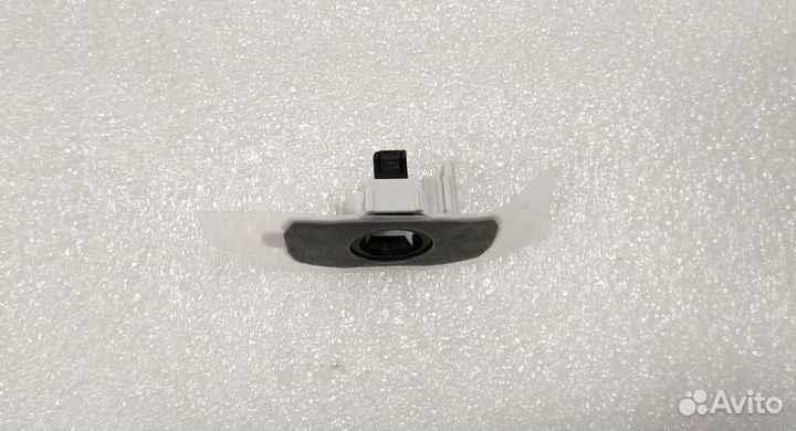 Lexus LX Крепление парктроника Новое 2015-2021