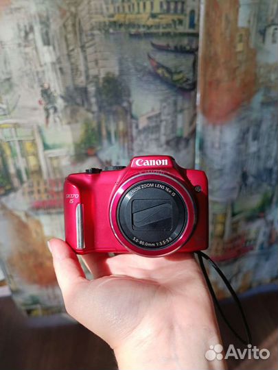 Компактный фотоаппарат canon