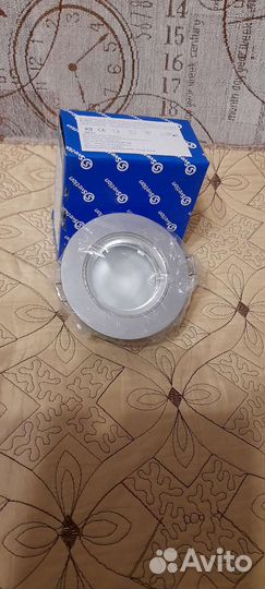 Светильник потолочный встраиваемый