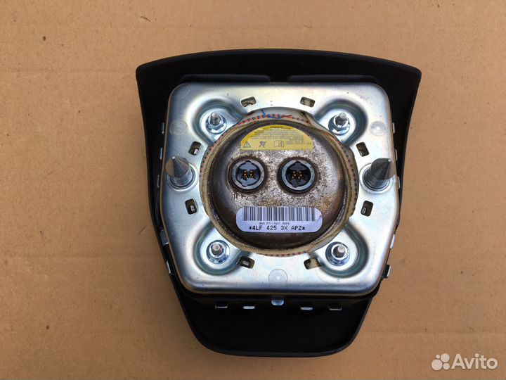 Подушка безопасности в руль Ford Explorer V 10-15