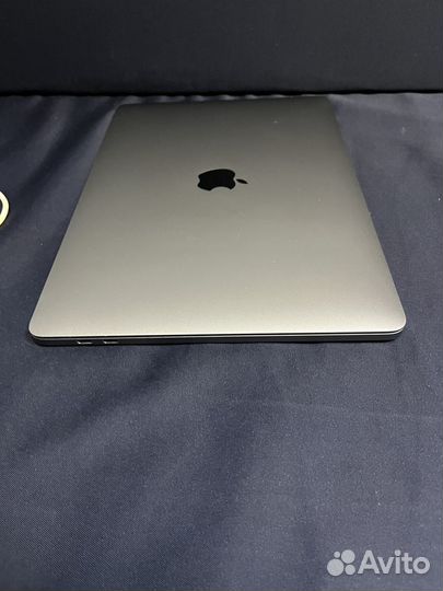 MacBook Pro 13 i7 16gb