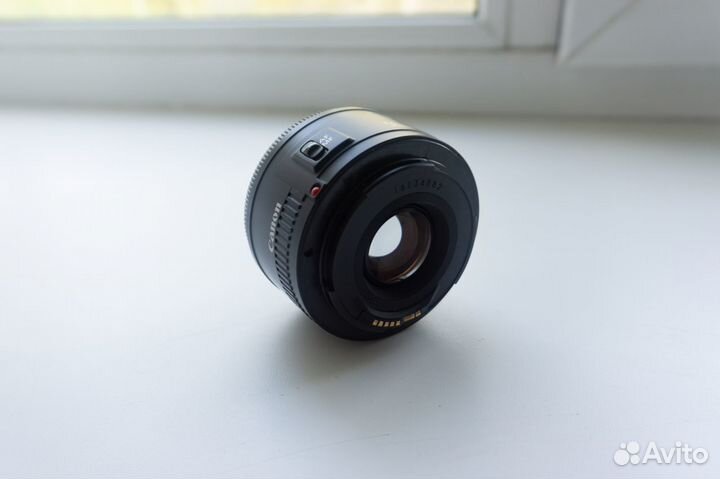 Canon EF 50 mm f/1,8 II