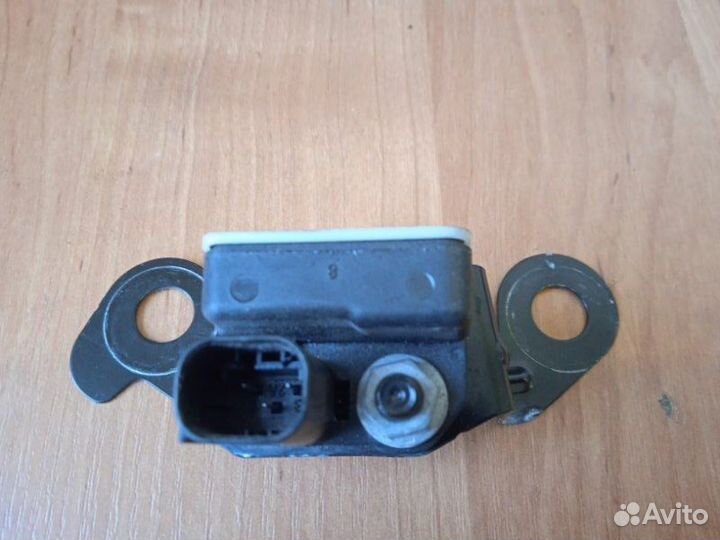 Датчик ускорения Mercedes Gle-Class 166 2018