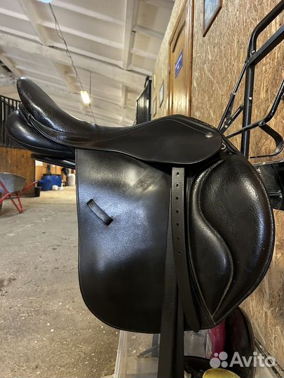 Конкурное седло