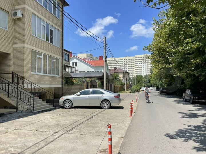 2-к. квартира, 55,5 м², 1/3 эт.