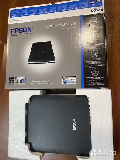 Epson Сканер Epson Perfection V19, черный