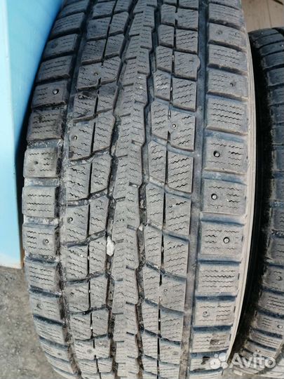 Dunlop SP Winter Ice 01 285/60 R18