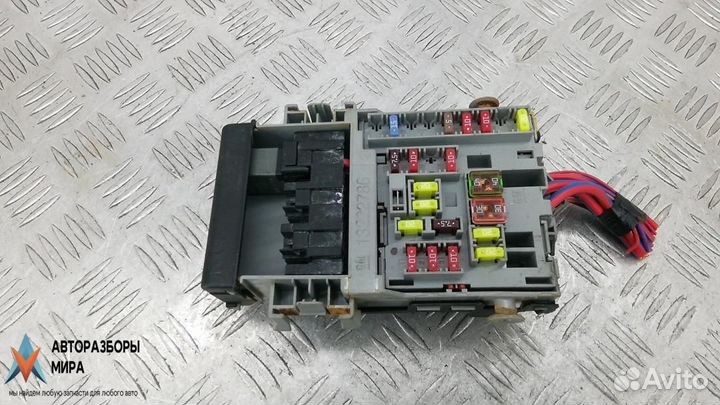 Блок комфорта Opel Astra J рест. 2012 13222786