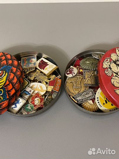 Значки и медали СССР