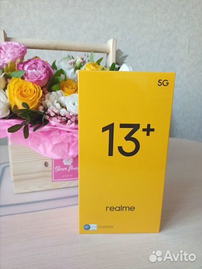 realme 13+, 8/256 ГБ